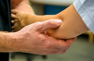 Diagnosis and Treatment of Tennis Elbow (Lateral Epicondylalgia)