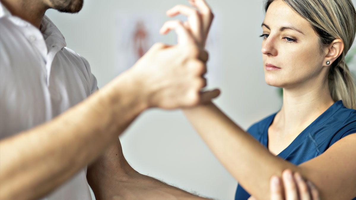 Manual Therapy for the Elbow and Wrist